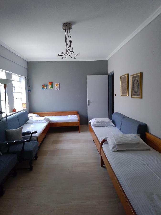 Apartament Keti Nea Poteidaia Exteriör bild